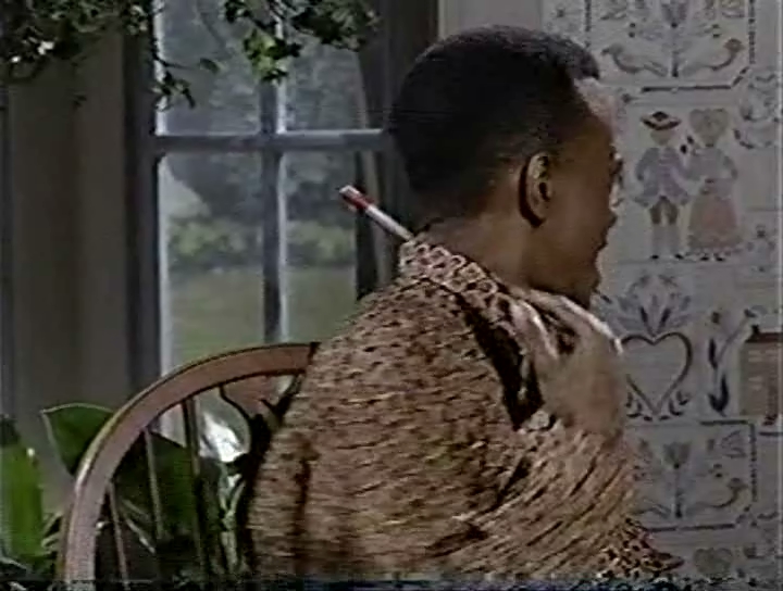 May 15, 1993 Kevin Kline / Willie Nelson and Paul Simon (S18 E20